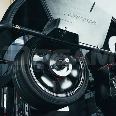 Tyre Fitting And Balancing Service