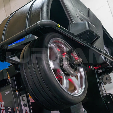 Tyre Fitting And Balancing Service