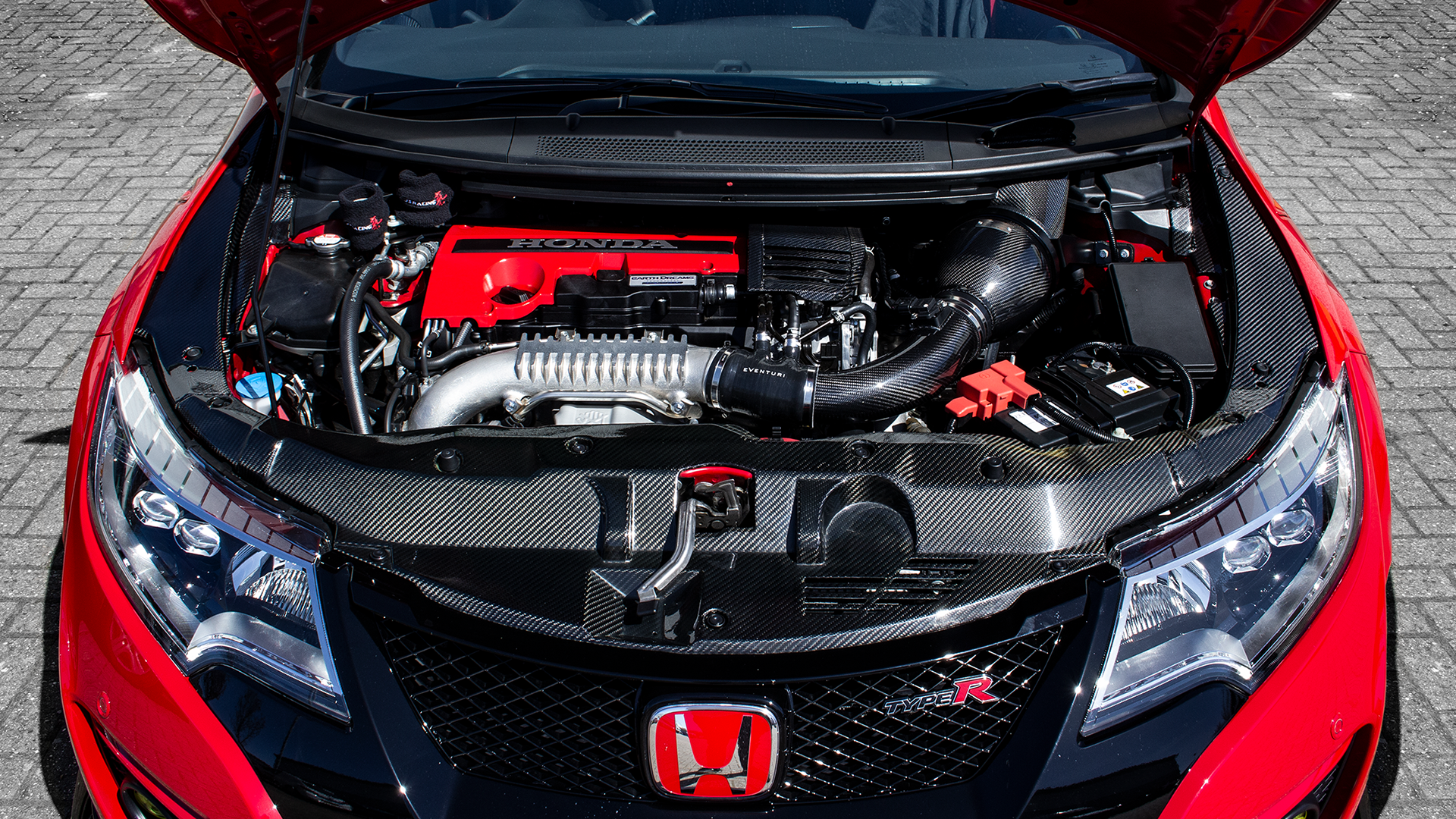 Honda Civic Type R | FK2 | Engine