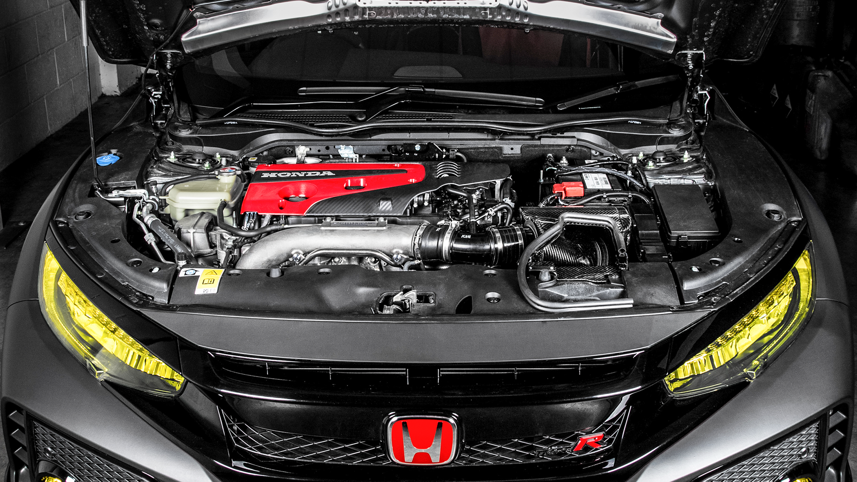 Honda Civic Type R | FK8 | Engine