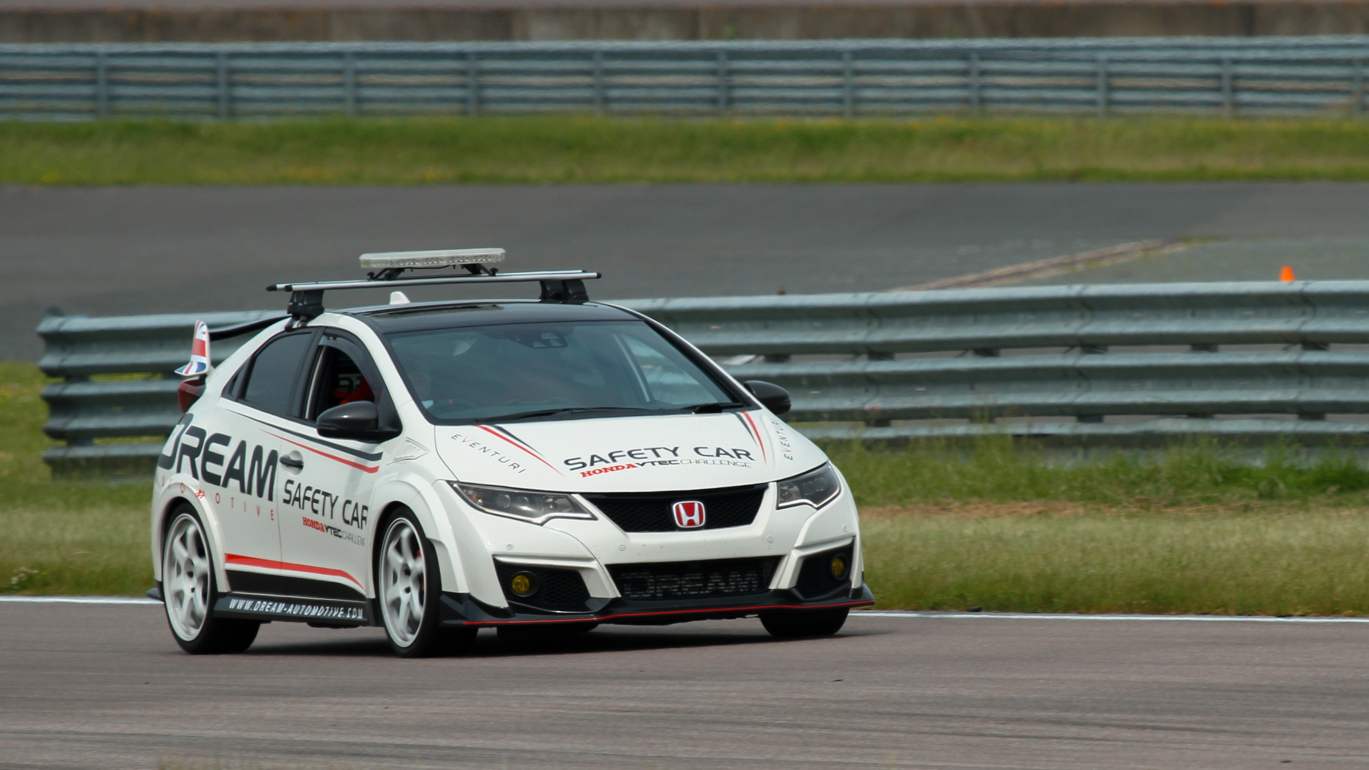 Dream FK2 Civic Type R – Dream Automotive